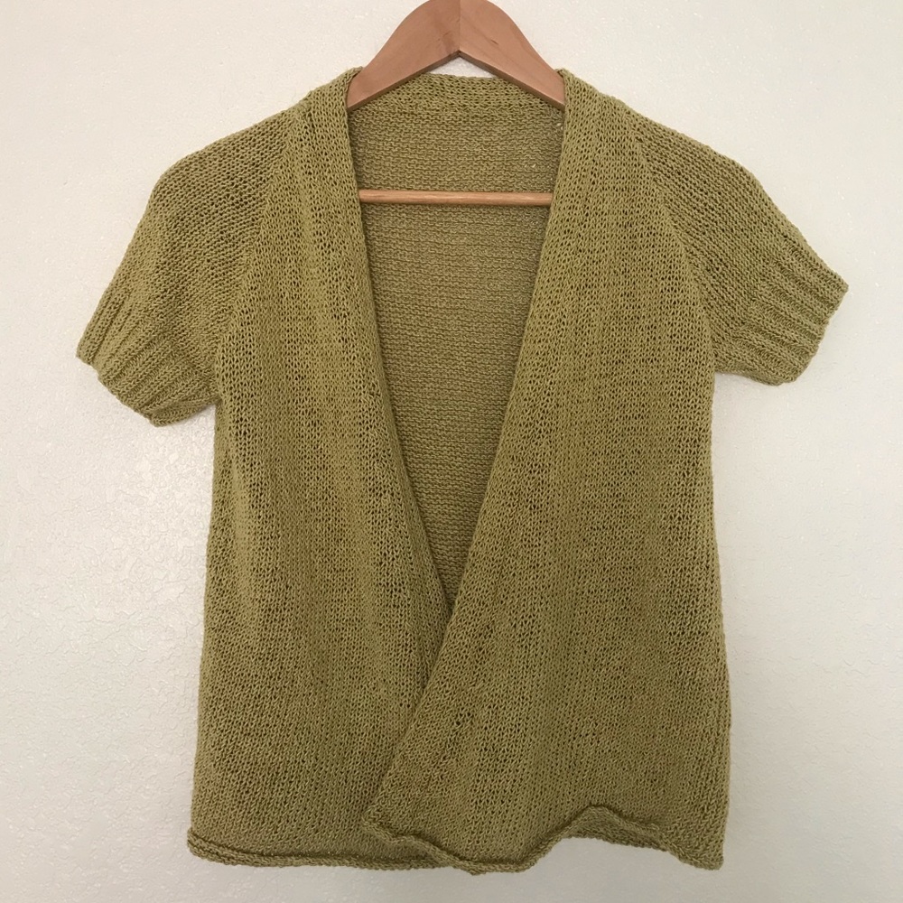 Short sleeve knit cardigan